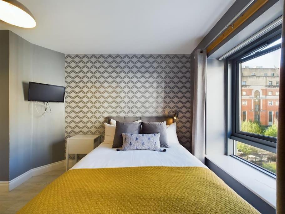 Donegall Sq Apt At City Gate, Belfast City Centre Extérieur photo