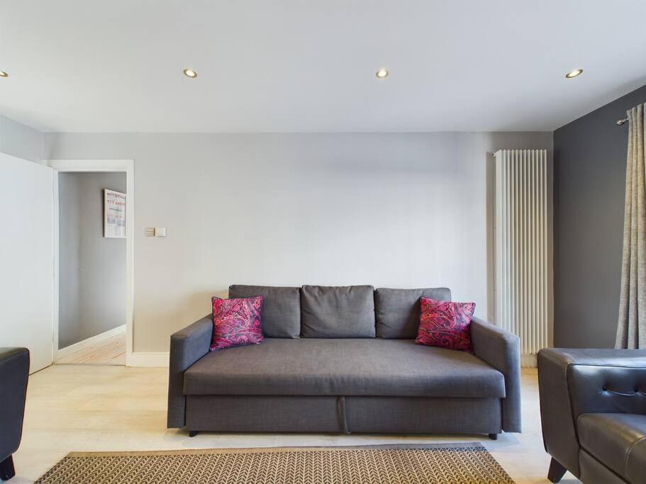 Donegall Sq Apt At City Gate, Belfast City Centre Extérieur photo