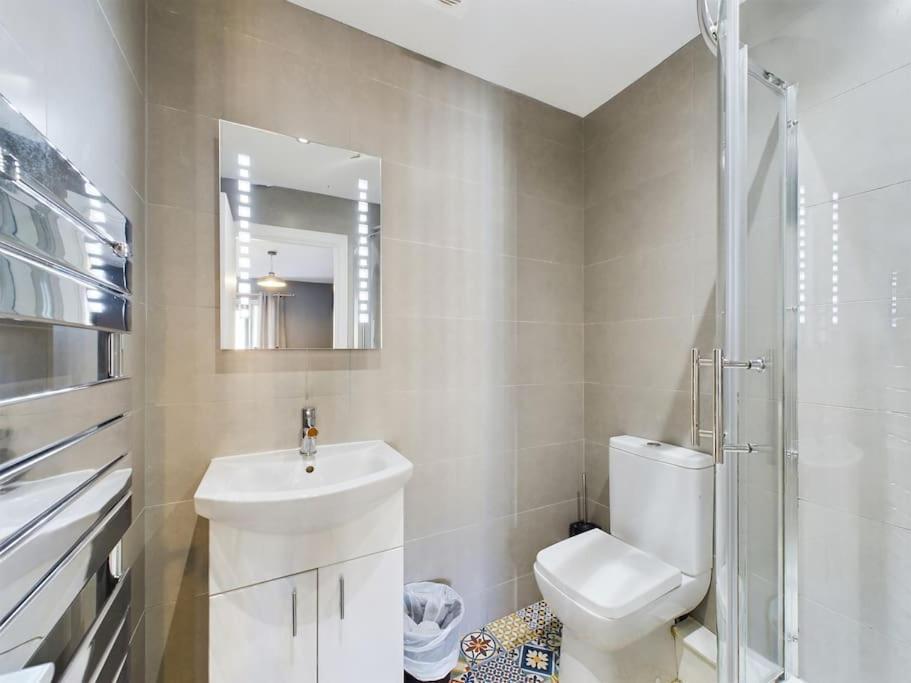 Donegall Sq Apt At City Gate, Belfast City Centre Extérieur photo
