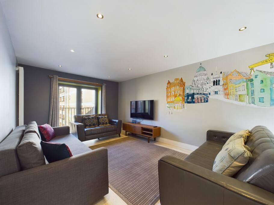 Donegall Sq Apt At City Gate, Belfast City Centre Extérieur photo