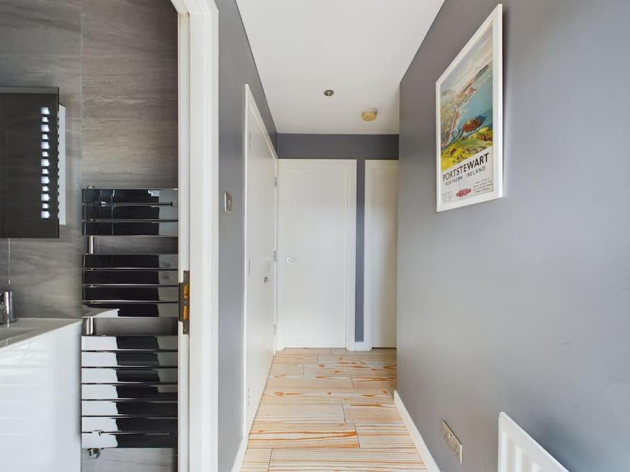 Donegall Sq Apt At City Gate, Belfast City Centre Extérieur photo
