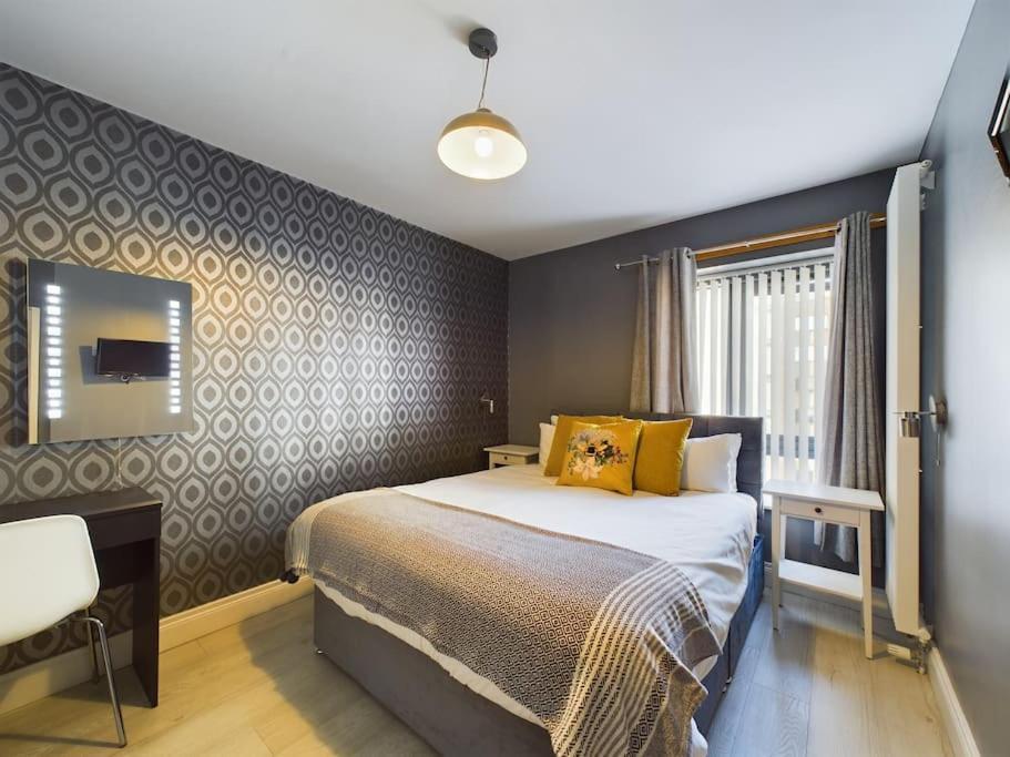 Donegall Sq Apt At City Gate, Belfast City Centre Extérieur photo